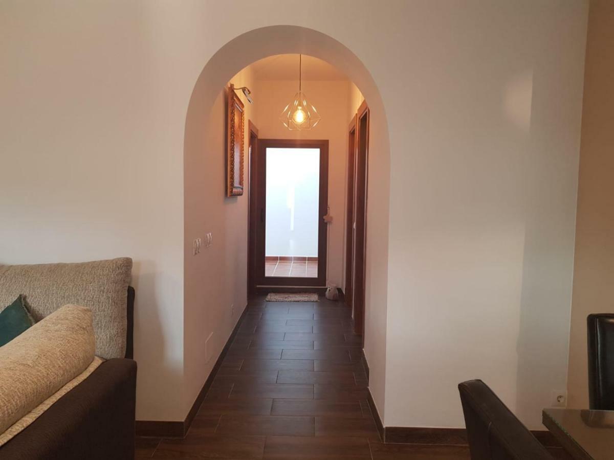 7 Calle San Miguel Маро Екстериор снимка